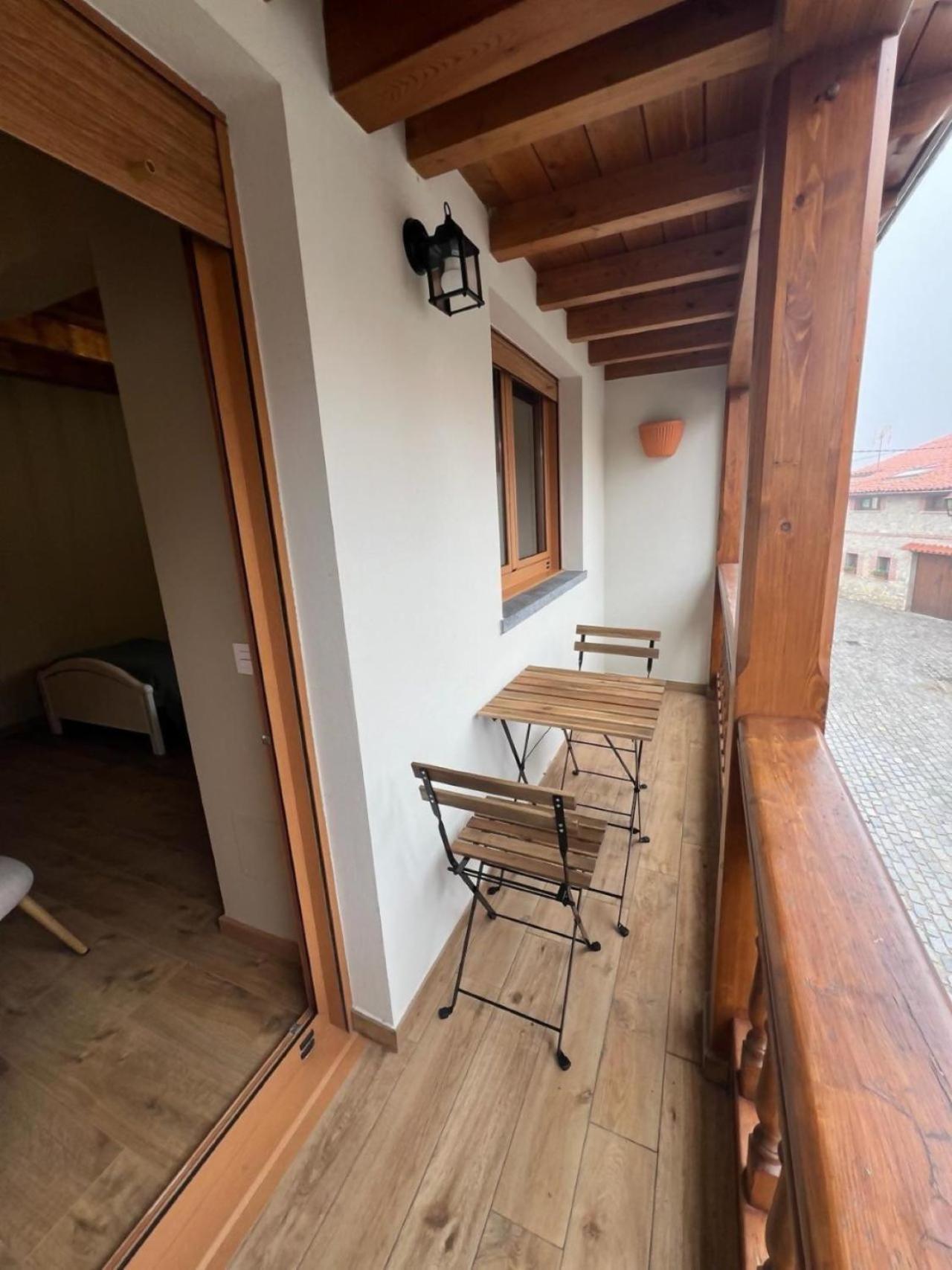 Casa Moises En Bimenes Villa Exteriör bild